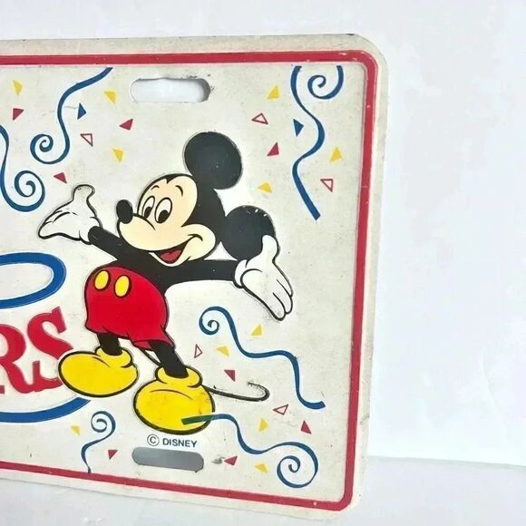Vtng  Walt Disney World 15 Yrs  Mickey Mouse Metal Raised Graphics License Plate - Picture 2 of 5